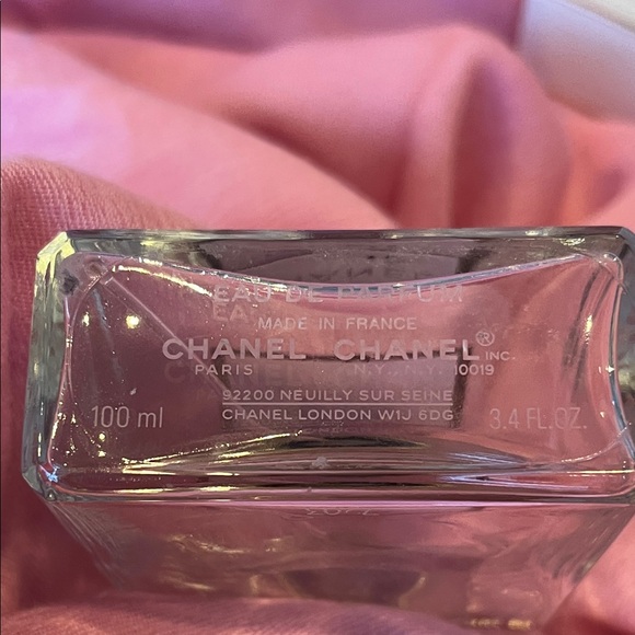 Coco Chanel Bottle and atomizer bottles. - Picture 5 of 6